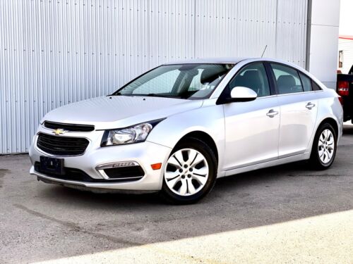 USED 2016 Chevrolet Cruze Limited LT LT w/1LT  /  BACKUP CAM  / NO ACCIDENTS Calgary AB T2G 4P2