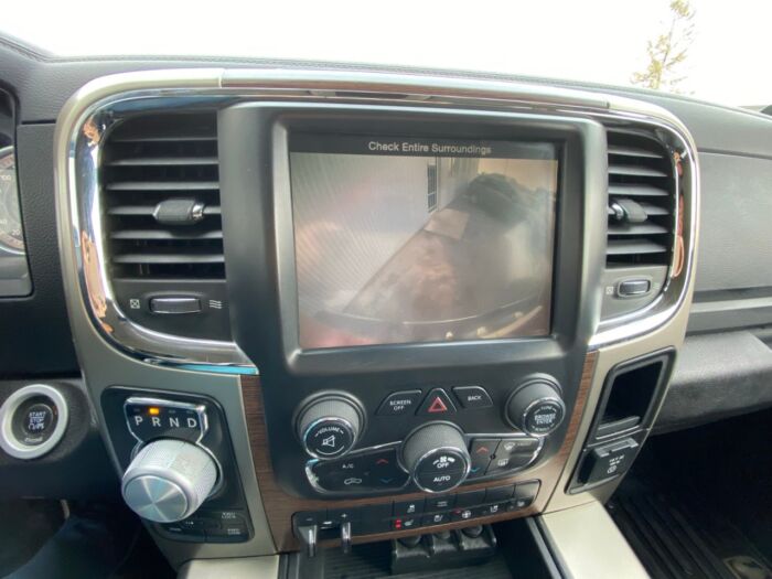 2014 Ram 1500 Laramie 4WD Crew Cab 5.7 Ft Box Laramie - Image 9
