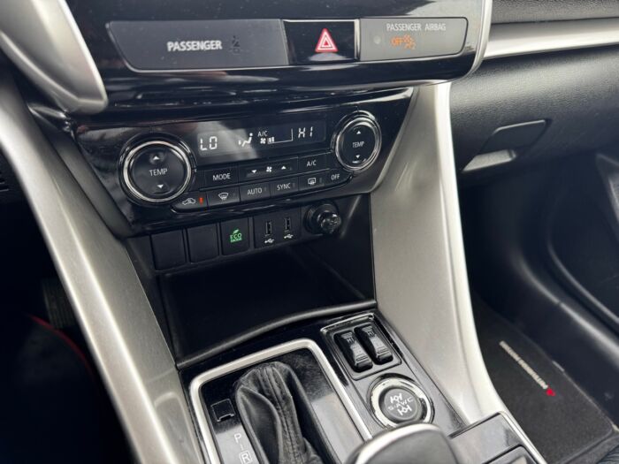 2018 Mitsubishi Eclipse Cross SE SE S-AWC - Image 5