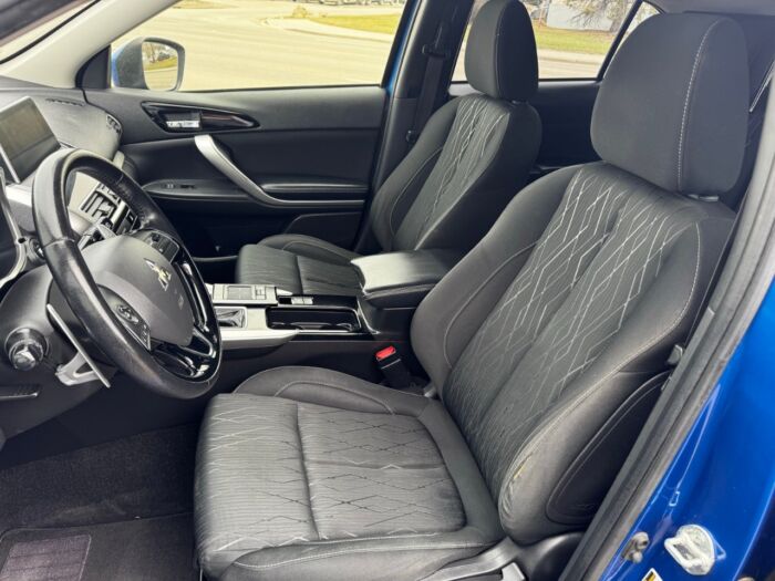2018 Mitsubishi Eclipse Cross SE SE S-AWC - Image 9