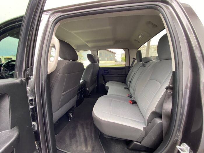 2021 Ram 1500 Classic Express Express 4x4 Crew Cab 5'7" Box - Image 6