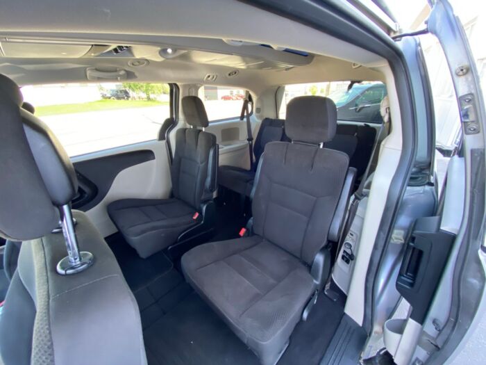 2017 Dodge Grand Caravan Crew 4dr Wgn Crew - Image 8