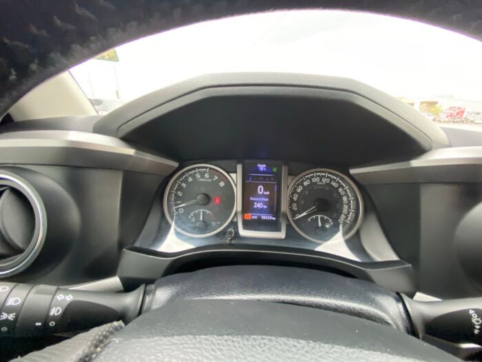 2019 Toyota Tacoma SR5 4x4 Access Cab V6 Auto SR5 - Image 8