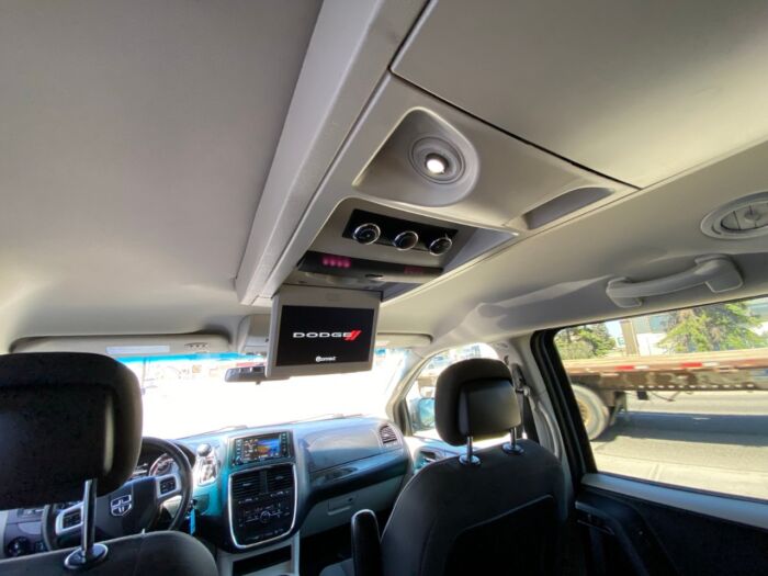 2017 Dodge Grand Caravan Crew 4dr Wgn Crew - Image 6