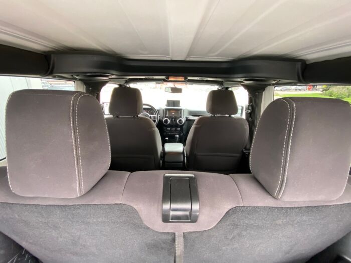 2013 Jeep Wrangler Sahara 4WD 2dr Sahara - Image 5