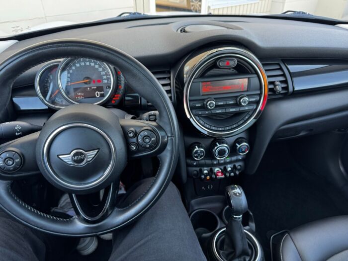 2016 MINI Cooper Hardtop Other 3dr HB - Image 4