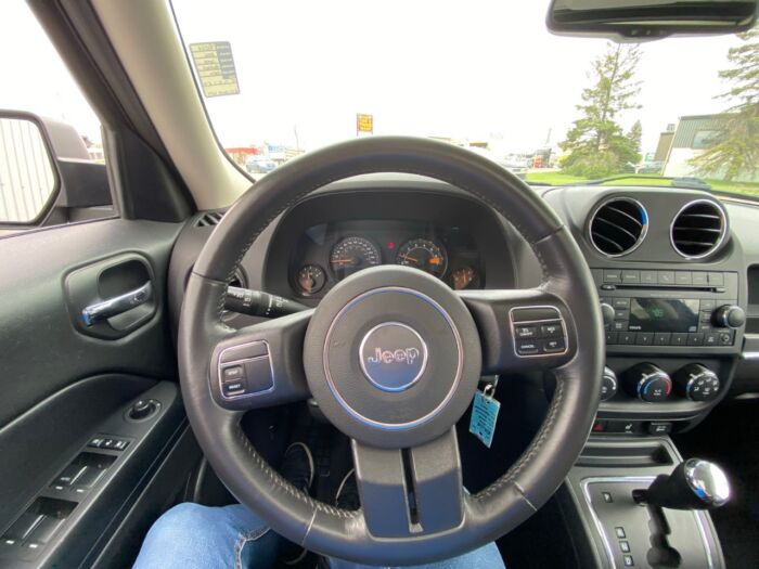 2016 Jeep Patriot High Altitude 4WD 4dr High Altitude - Image 10