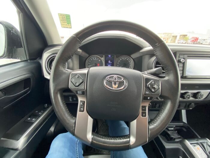 2019 Toyota Tacoma SR5 4x4 Access Cab V6 Auto SR5 - Image 9
