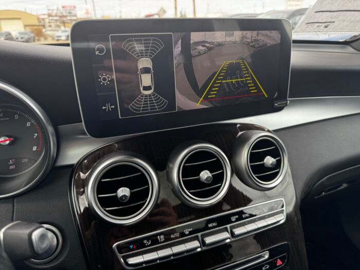2018 Mercedes-Benz GLC GLC 300 GLC 300 4MATIC SUV - Image 5