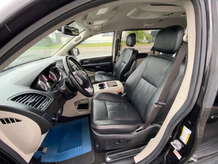2018 Dodge Grand Caravan Crew Plus Crew Plus 2WD - Image 6
