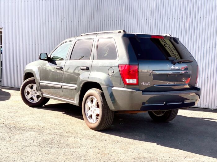 2007 Jeep Grand Cherokee Laredo 4WD 4dr Laredo - Image 3