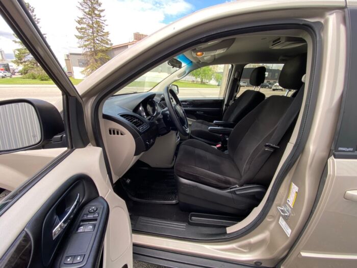 2012 Dodge Grand Caravan SXT 4dr Wgn SXT - Image 9