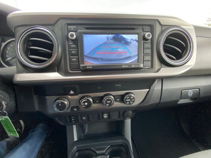 2019 Toyota Tacoma SR5 4x4 Access Cab V6 Auto SR5 - Image 6