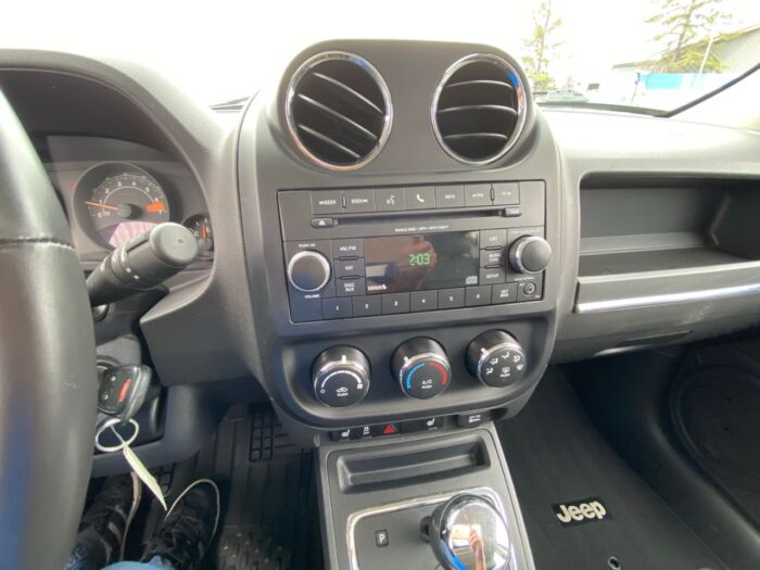 2016 Jeep Patriot High Altitude 4WD 4dr High Altitude - Image 8