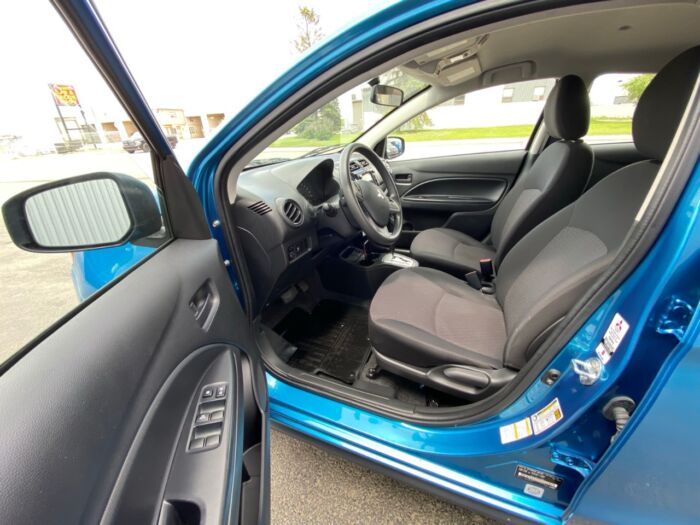 2020 Mitsubishi Mirage SE SE CVT w/ BACKUP CAMERA - Image 6