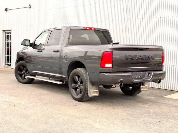 2021 Ram 1500 Classic Express Express 4x4 Crew Cab 5'7" Box - Image 3