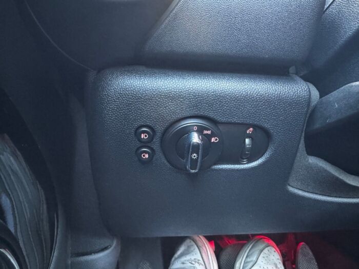 2016 MINI Cooper Hardtop Other 3dr HB - Image 8