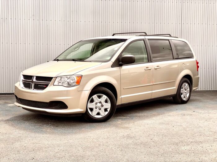 USED 2012 Dodge Grand Caravan SXT 4dr Wgn SXT Calgary AB T2G 4P2