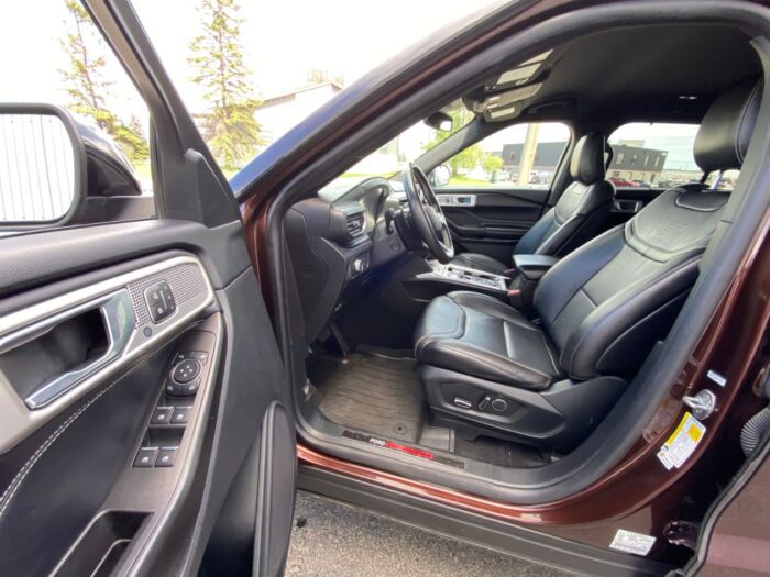 2020 Ford Explorer ST ST 4WD - Image 9