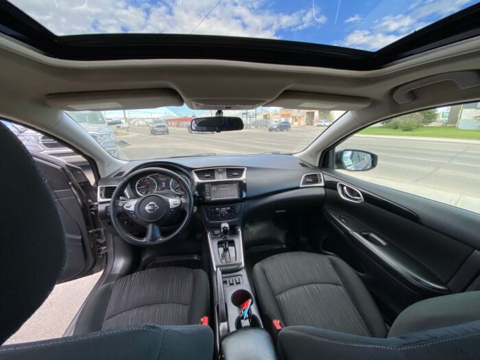 2019 Nissan Sentra SV SV CVT w/ BACKUP CAMERA - Image 4