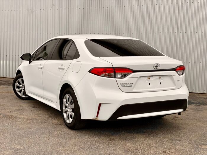 2021 Toyota Corolla LE LE CVT - Image 3