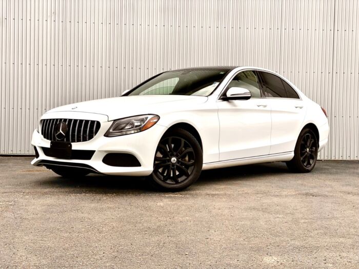 USED 2017 Mercedes-Benz C-Class C 300 C 300 4MATIC w/ BACKUP CAMERA Calgary AB T2G 4P2