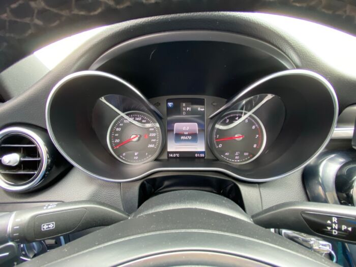 2017 Mercedes-Benz C-Class C 300 C 300 4MATIC w/ BACKUP CAMERA - Image 11