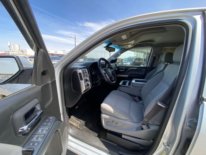 2017 Chevrolet Silverado 1500 LT Crew Cab Standard Box 4-Wheel Drive LT w/1LT - Image 7