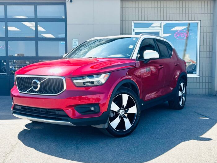 2020 Volvo XC40 Momentum T4 AWD Momentum - Image 3