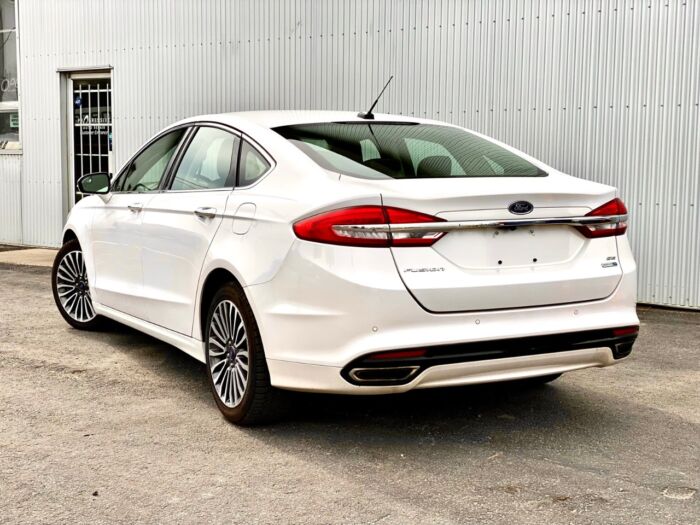 2017 Ford Fusion SE SE AWD - BACKUP CAM - LEATHER - SUNROOF - Image 3