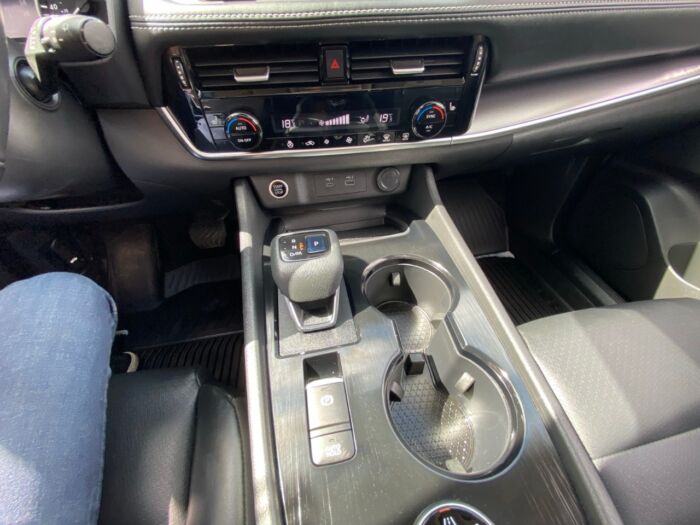 2021 Nissan Rogue SV AWD SV - Image 10