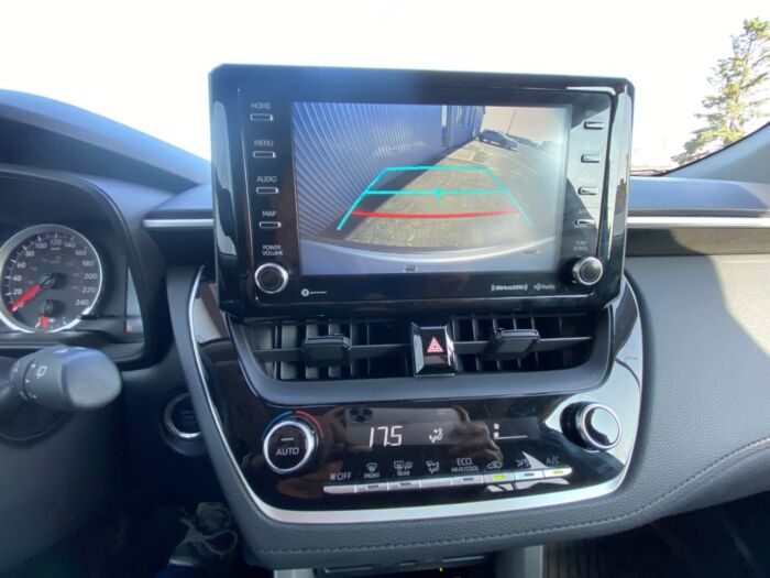 2022 Toyota Corolla Cross LE LE AWD w/ BACKUP CAMERA /  SUNROOF /  LANE ASSIST - Image 11
