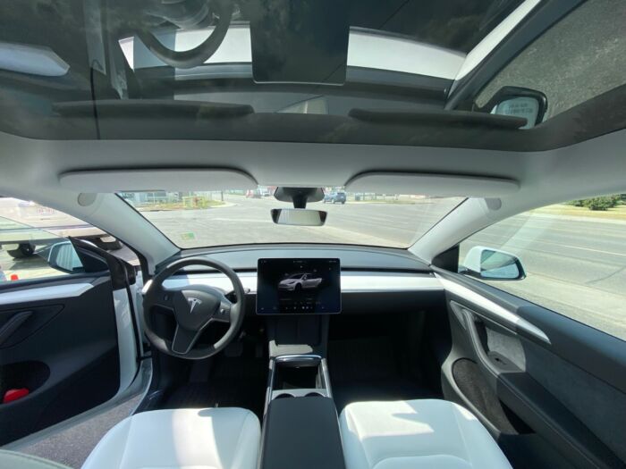 2025 Tesla Model Y Long Range Long Range AWD *Ltd Avail* - Image 4