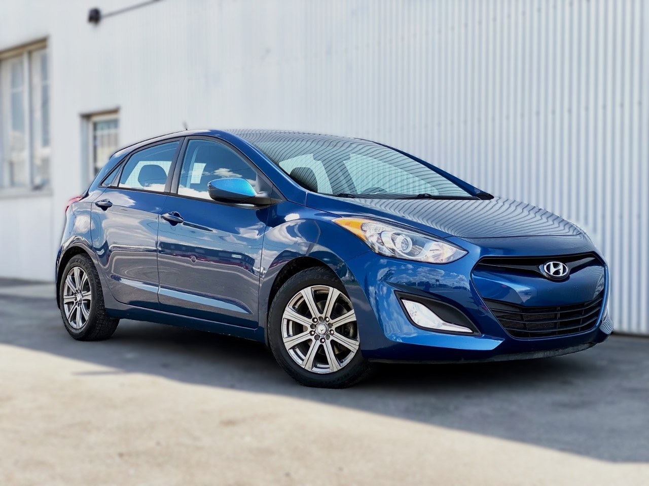 USED 2014 Hyundai Elantra GT GLS 5dr HB Auto GLS Calgary AB T2G 4P2