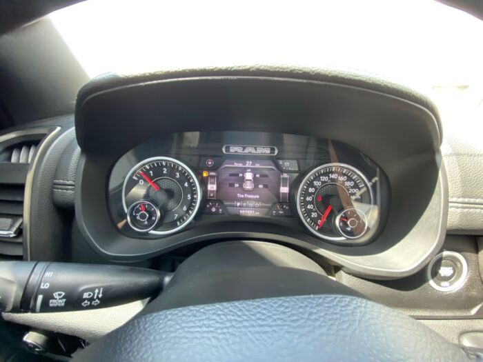 2020 Ram 1500 Sport Sport 4x4 Crew Cab 5'7" Box - Image 7