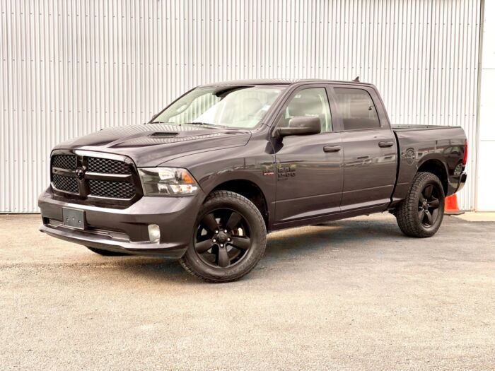 USED 2019 Ram 1500 Classic Express Express 4x4 Crew Cab 5'7" Box Calgary AB T2G 4P2