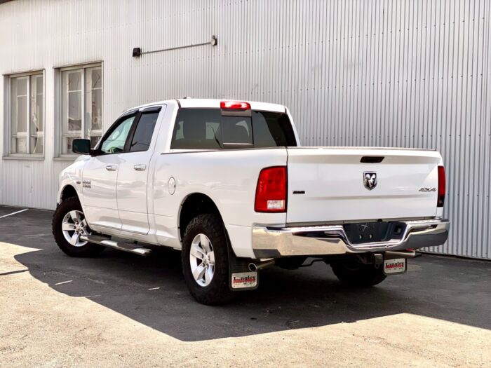 2015 Ram 1500 SLT 4WD Quad Cab 6.4 Ft Box SLT - Image 2