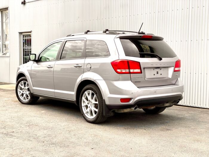 2016 Dodge Journey R/T AWD R/T / 7 PASS / LEATHER  / DVD /  BACKUP CAMERA - Image 3