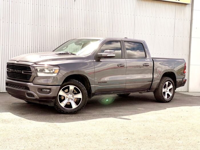 USED 2020 Ram 1500 Sport Sport 4x4 Crew Cab 5'7" Box Calgary AB T2G 4P2
