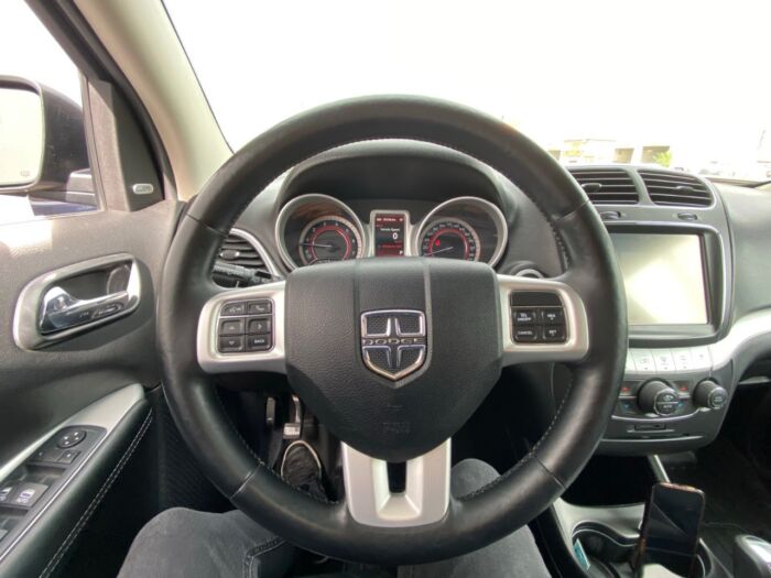 2016 Dodge Journey R/T AWD R/T / 7 PASS / LEATHER  / DVD /  BACKUP CAMERA - Image 10