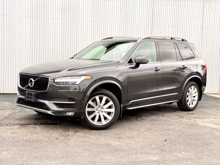 USED 2017 Volvo XC90 T6 Momentum AWD 5dr T6 Momentum 7-Passenger Calgary AB T2G 4P2