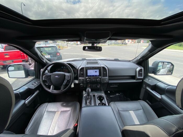 2020 Ford F-150 XLT XLT 4WD SuperCrew 5.5' Box - Image 5