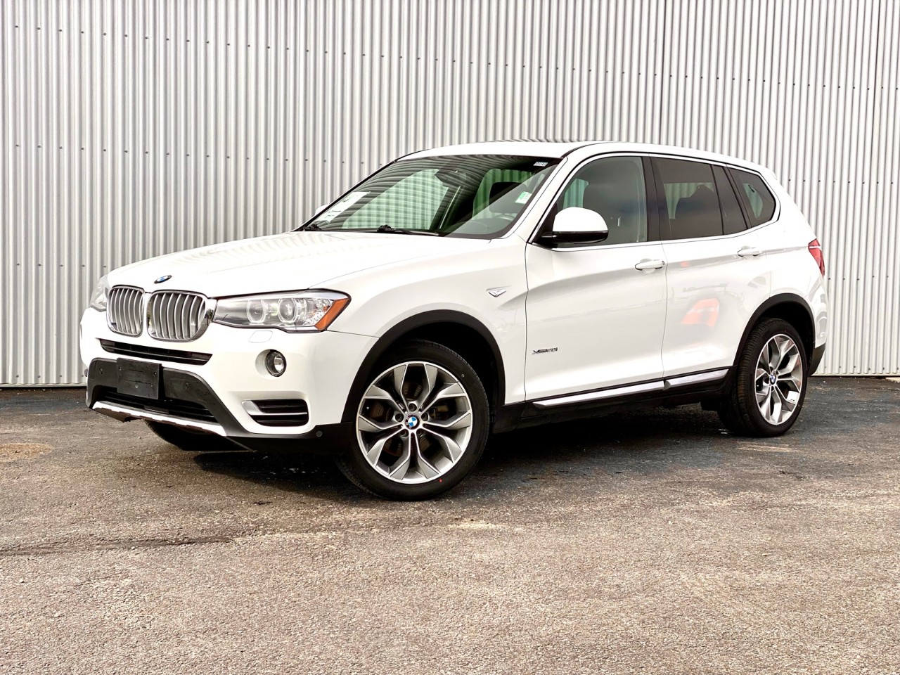 USED 2017 BMW X3 xDrive28i AWD 4dr xDrive28i Calgary AB T2G 4P2