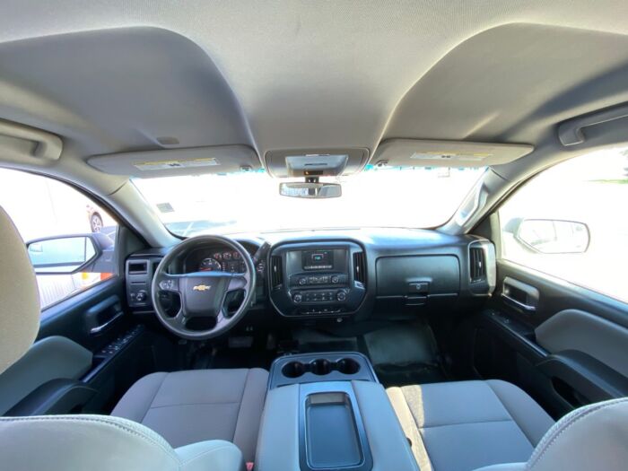 2015 Chevrolet Silverado 1500 Work Truck Crew Cab Standard Box 4-Wheel Drive Work Truck - Image 4
