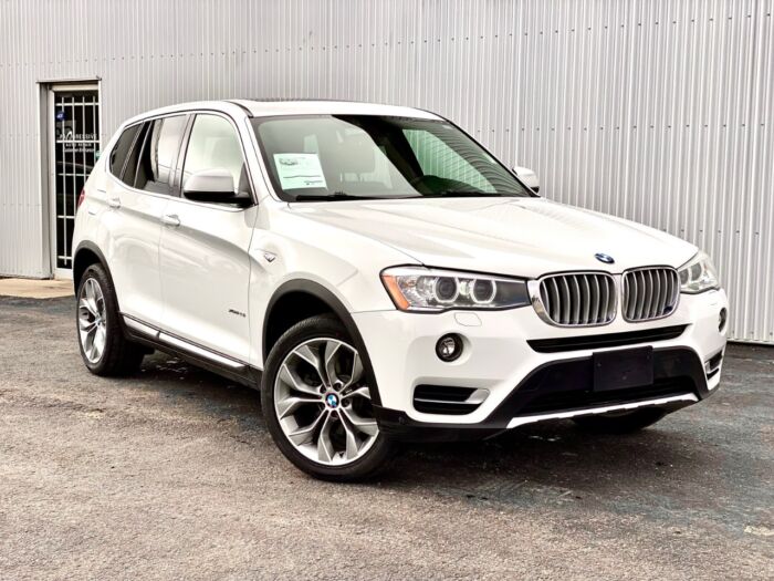 2017 BMW X3 xDrive28i AWD 4dr xDrive28i - Image 2