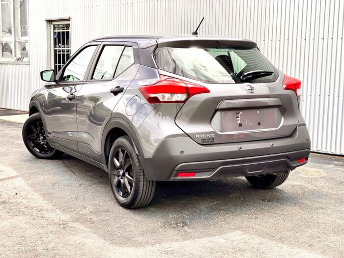 2020 Nissan Kicks S S w/ BACKUP CAMERA - Image 3