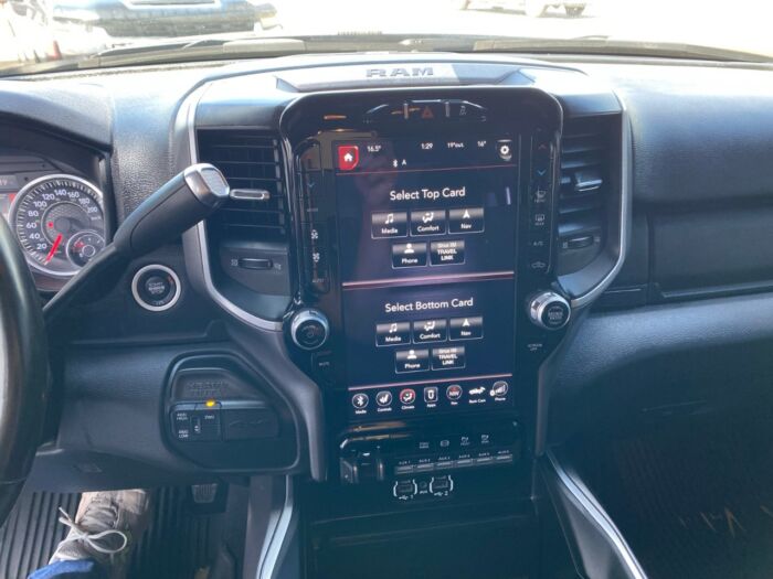 2021 Ram 2500 Big Horn Big Horn 4x4 Crew Cab 8' Box - Image 10