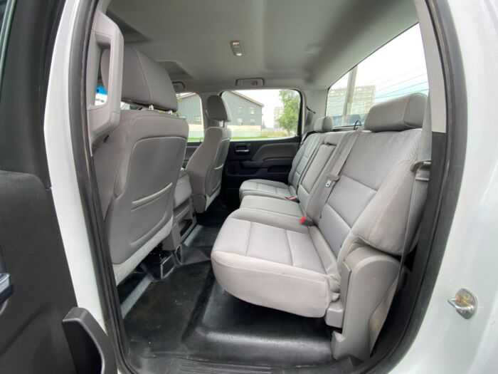 2015 Chevrolet Silverado 1500 Work Truck Crew Cab Standard Box 4-Wheel Drive Work Truck - Image 5