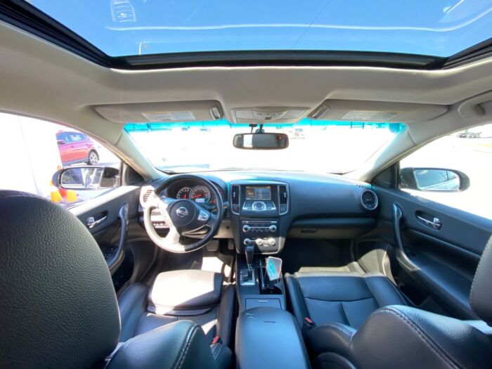 2014 Nissan Maxima 3.5 SV 4dr Sdn CVT 3.5 SV - Image 4