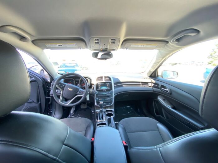2015 Chevrolet Malibu LT 4dr Sdn LT w/1LT - Image 4